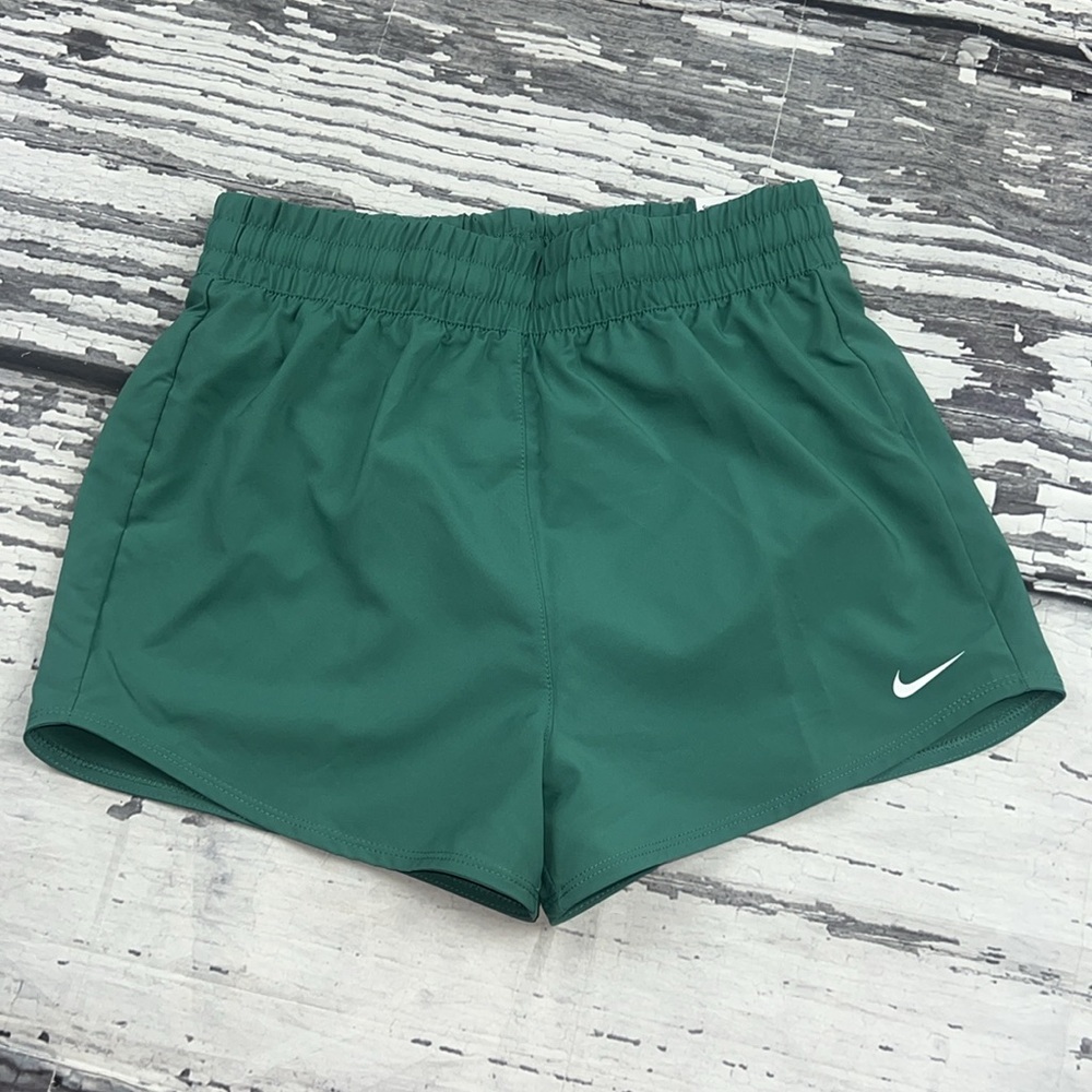 Nike Girls' Dri-FIT One High-Waisted Woven Training Shorts Size Large - Picture 4 of 11